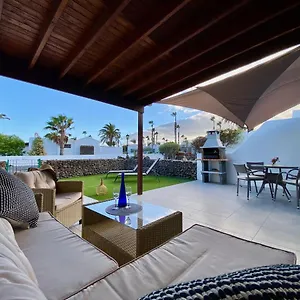 Сasa de vacaciones Terracitas 3 Hiru , Coqueto Con Ac , Terraza Y Piscina Comunitaria, Playa Blanca (Lanzarote)